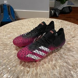Adidas Predator Freak .1 Soccer Cleats